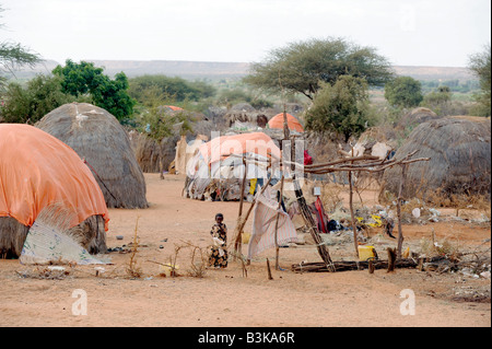 Belet Amin ein Lager für Vertriebene Somalis in der Nähe der Grenze mit wüstenartigen Stockfoto