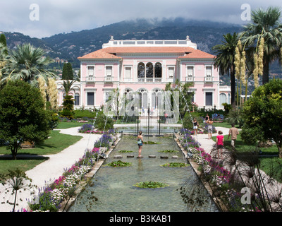 Die Gärten und die Villa Ephrussi de Rothschild auf Cap Ferrat in der Nähe von Nizza, Cote d Azur Provence Frankreich Stockfoto