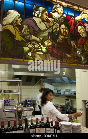 Beliebte Familien-Restaurant "Le Pre-Sale" verkaufen traditionelle belgischen Küche in Brüssel Belgien Stockfoto