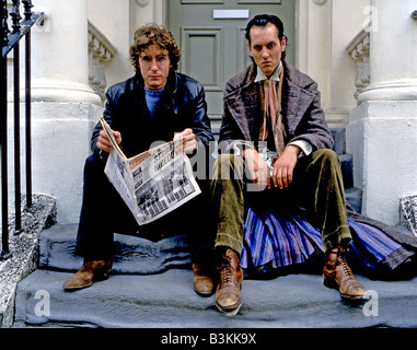 WITHNAIL und ich - 1987 aufgenommen Realeasing Film mit Richard E Grant auf der rechten Seite und Paul McGann Stockfoto