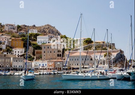 Boote im Hafen, Hydra, Griechenland Stockfoto