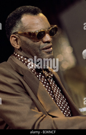 RAY CHARLES US-jazz-Musiker über 1975 Stockfoto