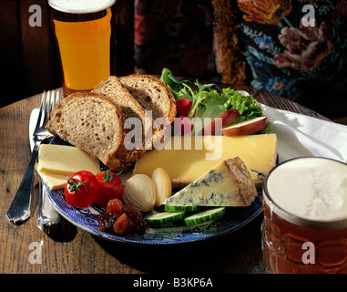 Ploughmans Lunch redaktionelle Essen Stockfoto