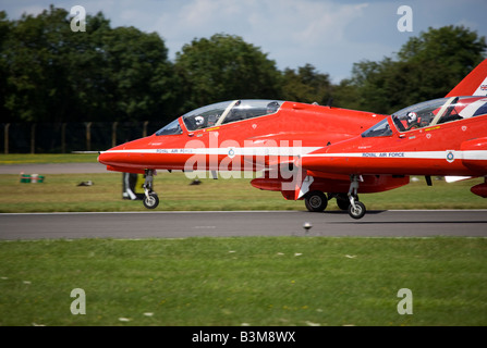 Die roten Pfeile, Royal International Air Tattoo 2007, RAF Fairford, Gloucestershire, England, Vereinigtes Königreich Stockfoto