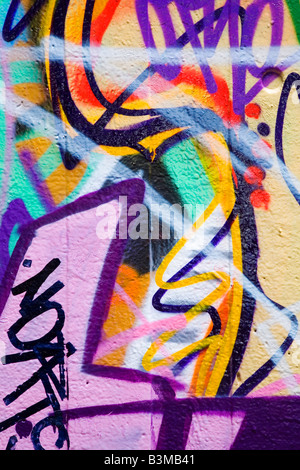 Detail der Graffiti an der Wand ideal für städtische oder Grunge Hintergrund Stockfoto