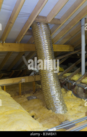 Silber Röhre im Loft für eine energiesparende Sonne Rohr, PR Stockfoto