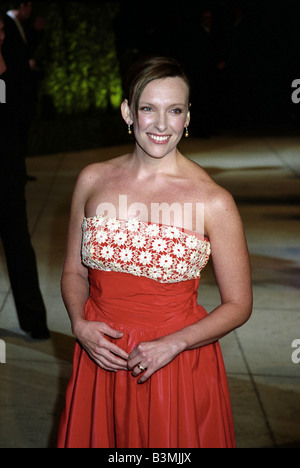 TONI COLLETTE australische Filmschauspielerin bei Vanity Fair Oscar Party statt in Mortons in West Hollywood 29. Februar 2004 Stockfoto