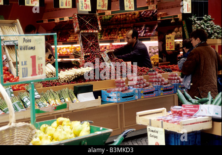 Frankreich Paris Obst- und Gemüse-Shop in Paris Stockfoto