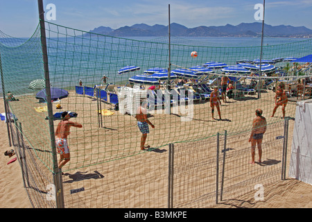 Frankreich-Cote d Azur Cannes Beach-Volleyball am Plage du Midi in Cannes Stockfoto