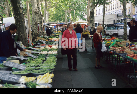 Frankreich Rhone Alpes Lyon Street Market in Lyon Stockfoto