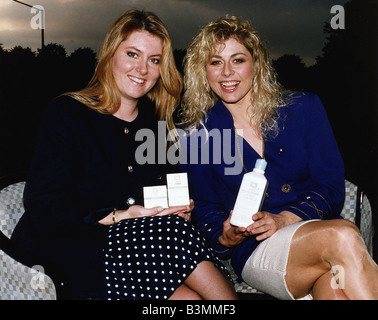 Suzanne Dando TV-Moderatorin und ehemalige Turnerin mit Freund Stockfoto