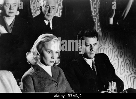 VERZWEIFELTEN MOMENT 1953 Universal Film mit Dirk Bogarde und Mai Zetterling Stockfoto