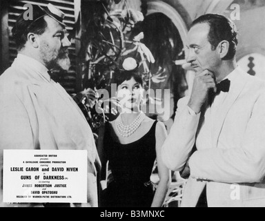 Waffen der Finsternis 1962 ABP Film mit aus l: James Robertson Justice, Leslie Caron und David Niven Stockfoto