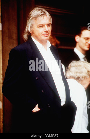 David Icke Oddball ex-TV-Moderatorin bei Comic-Larry Graysons Memorial service Stockfoto