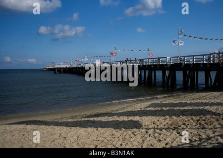 Pier in Sopot Pommern Polen es ist die längste Holzmole Europas die Molo ist 515 5 Meter lang Stockfoto