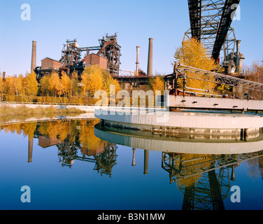 Klär, Teil eines Stahlwerks im Landschaftspark Duisburg Deutschland Klärbecken bin Stahlwerk Stockfoto