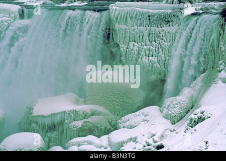 Amerikanischen Wasserfälle von Niagara im Winter Eis und Schnee Pracht Stockfoto