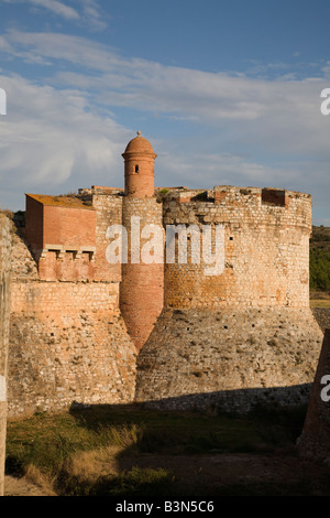Die Fortresse de Salses in den Pyrénées Orientales Frankreich Stockfoto