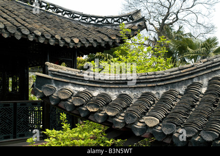 Gekachelte Dächer er Garten er Yuan Yangzhou, Jiangsu Provinz, Volksrepublik China Stockfoto