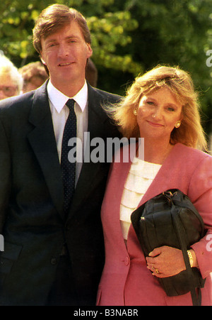 Richard Madeley TV-Moderatorin mit seiner Frau Judy Finnigan Stockfoto