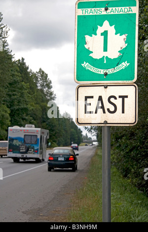 Verkehrszeichen, die Kennzeichnung der Trans Canada Highway in British Columbia Kanada Stockfoto