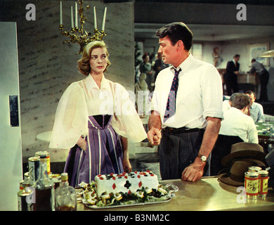 Gestaltung von Frau 1957 MGM Film mit Gregory Peck und Lauren Bacall Stockfoto