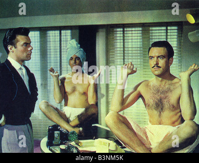 Arzt bei großen 1957 Rang Film mit Dirk Bogarde auf der linken Seite Stockfoto