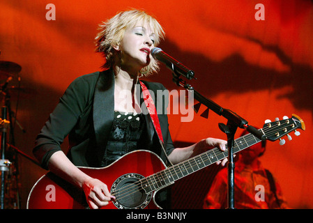 CYNDI LAUPER - US-Rock-Musiker im Jahr 2003 Stockfoto