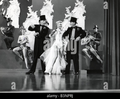 WEIßE Weihnachten 1954 Paramount Film mit von links Danny Kaye, Vera Ellen und Bing Crosby Stockfoto