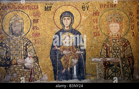 Jungfrau Maria im Komnenos Mosaik, Hagia Sophia, Istanbul, Türkei Stockfoto