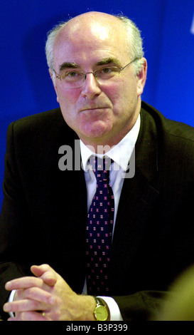 David McLetchie Mai 2003 schottische Tory Führer anlässlich der Pressekonferenz in Edinburgh nach seinem Sieg in Pentlands Stockfoto