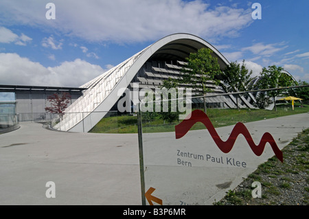 Das Zentrum Paul Klee, ein Museum und ein architektonisches Wahrzeichen in Bern, die Hauptstadt der Schweiz. Stockfoto