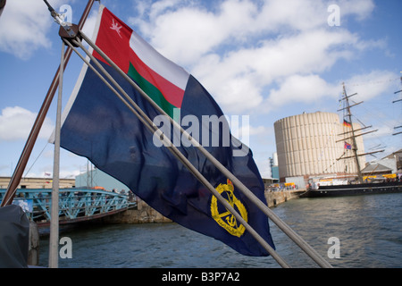 Die omanischen Segelschiff Shabab Oman beim hohen Schiffe Rennen in Liverpool Juli 2008 in Sandon halbe Tide Dock Stockfoto