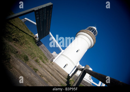 Malerische Cliff Walk und Leuchtturm, Byron Bay, Cape Byron, New South Wales, Australien Stockfoto