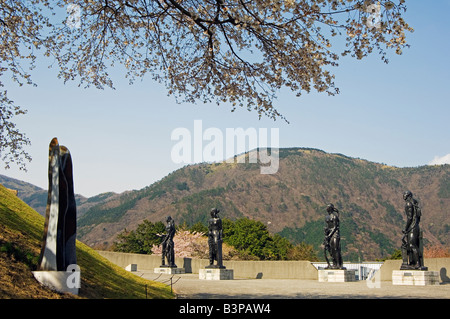 Japan, Präfektur Kanagawa, Hakone. Moderne Skulpturen und Kunst zeigt in Hakone Open Air Museum Stockfoto