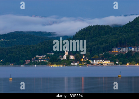 Blick über den Wörthersee auf Maria Woerth, Abend, Kärnten, Austria, Europe Stockfoto