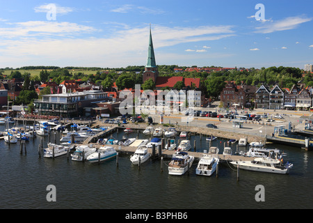 Lübeck-Travemünde betrachtet aus einem eingehenden Fähre, Lübeck-Travemünde, Schleswig-Holstein, Deutschland, Europa Stockfoto