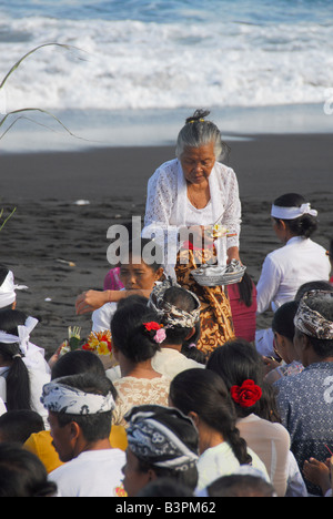 Feuerbestattung Zeremonie /final Ritual, Kusamba Beach, Bali, Republik von Indonesien Stockfoto