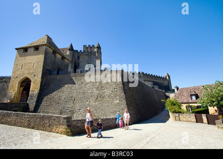 Das mittelalterliche Schloss Beynac in Frankreich Stockfoto