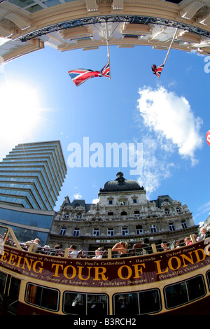 Sightseeing Tour mit dem Bus in London UK Stockfoto