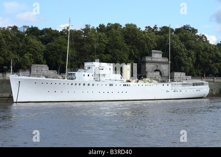 London HQS Wellington vertäut an der Themse, erbaut im Jahre 1934 als HMS Wellington Stockfoto