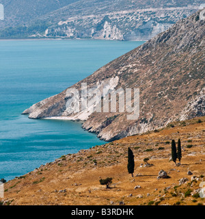 Die dramatische Küste entlang der nordöstlichen Seite des Golf von Argostoli Kefalonia Griechenland Stockfoto