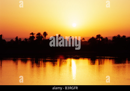 Sonnenuntergang am Nil Ägypten Stockfoto