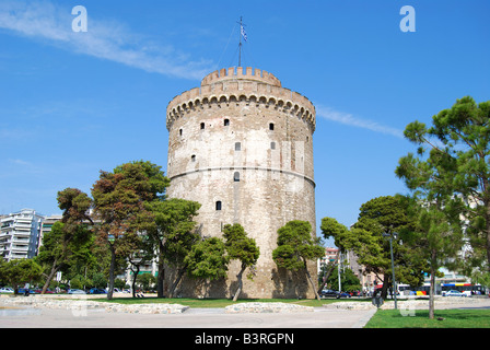 Das 16. Jahrhundert Weißen Turm von Thessaloniki - Waterfront, Thessaloniki, Chalkidiki, Zentralmakedonien, Griechenland Stockfoto