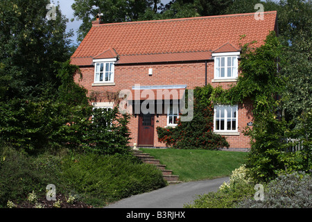 Ein modernes Einfamilienhaus. Stockfoto