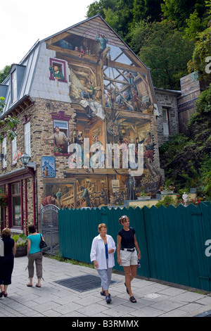 Wandmalerei in Québec (Stadt) im 400 Jahre alten Gebäude.  Die meisten historischen Abschnitt der alten Quebec innerhalb der Mauern der Oberstadt ist Stockfoto