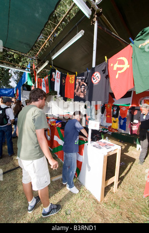 Partito Rifondazione Comunista stehen in Festa Avante, Portugal. FELD "BESCHREIBUNG" FÜR WEITERE INFORMATIONEN SIEHE Stockfoto