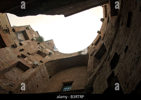 Innenhof des Santa Maria Degli Angeli-Kirche in Piazza della Republica, Quirinal Bezirk Rom Italien Stockfoto