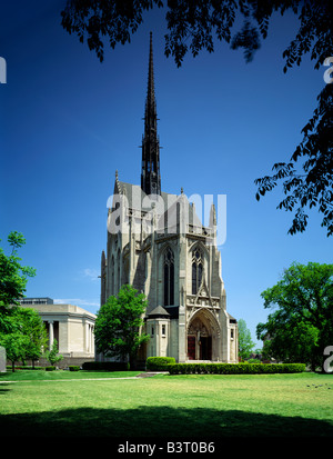 HEINZ GEDENKKAPELLE, UNIVERSITY OF PITTSBURGH; FRANZÖSISCHE GOTISCHE ARCHITEKTUR, PITTSBURGH, PENNSYLVANIA Stockfoto