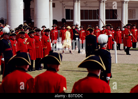 England, London, Royal Hospital Chelsea. Die Princess Royal kommt, um den Gruß um Founders Day statt. Stockfoto